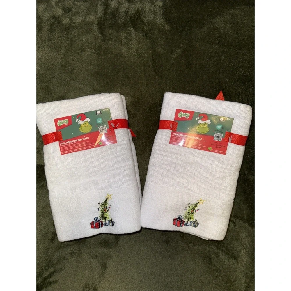 The Grinch Hand Towels White 4 Pack Embroidered Christmas Tree Cotton Kitchen
